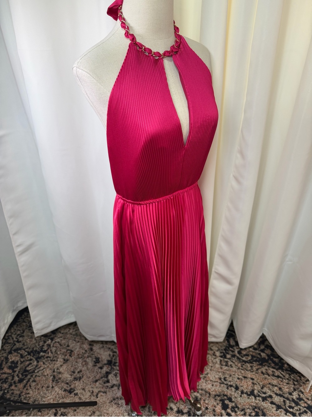 Milly ‘Kora’ Fuchsia Pink Accordion Pleated Satin Halterneck Maxi Dress Size 10 - Picture 15 of 16